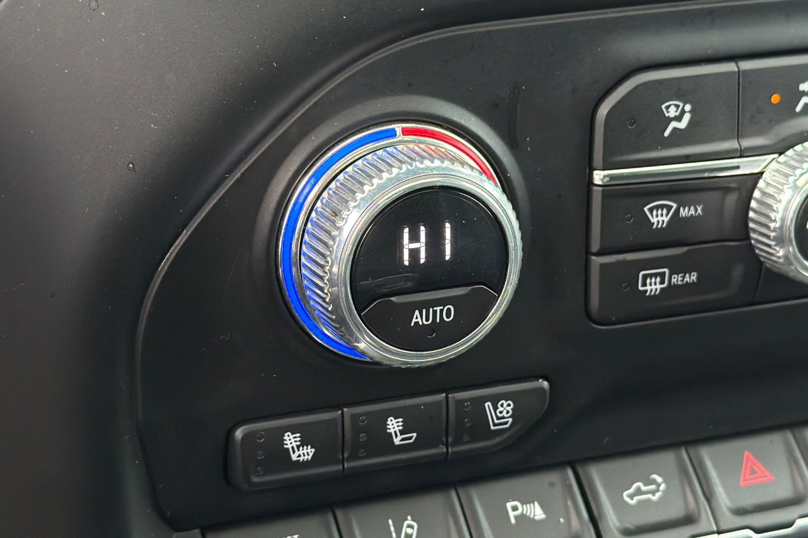 Used 2023 GMC Sierra 2500 Denali image 28