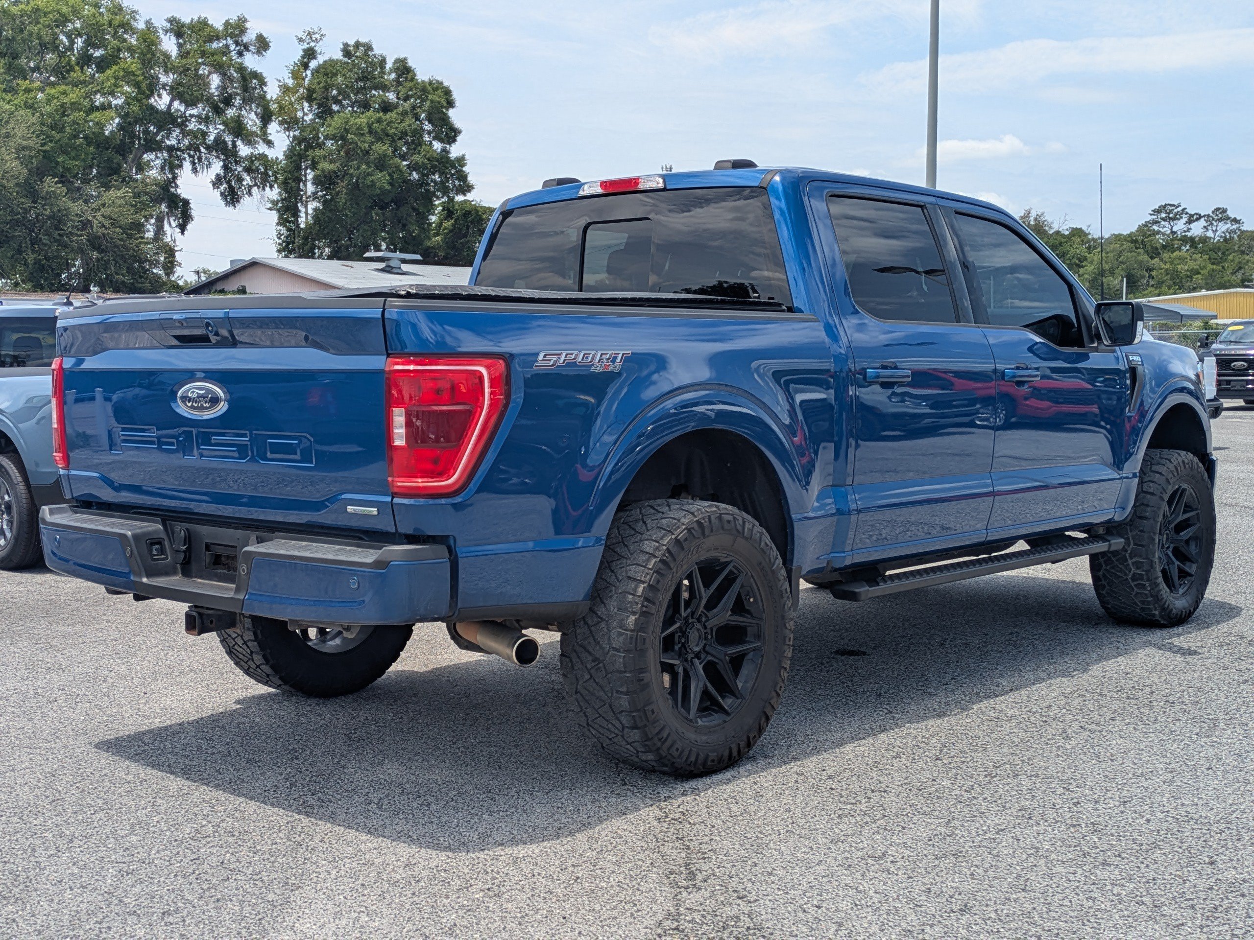 Used 2023 Ford F150 XLT w/ Equipment Group 302A High AWD/4WD image 4