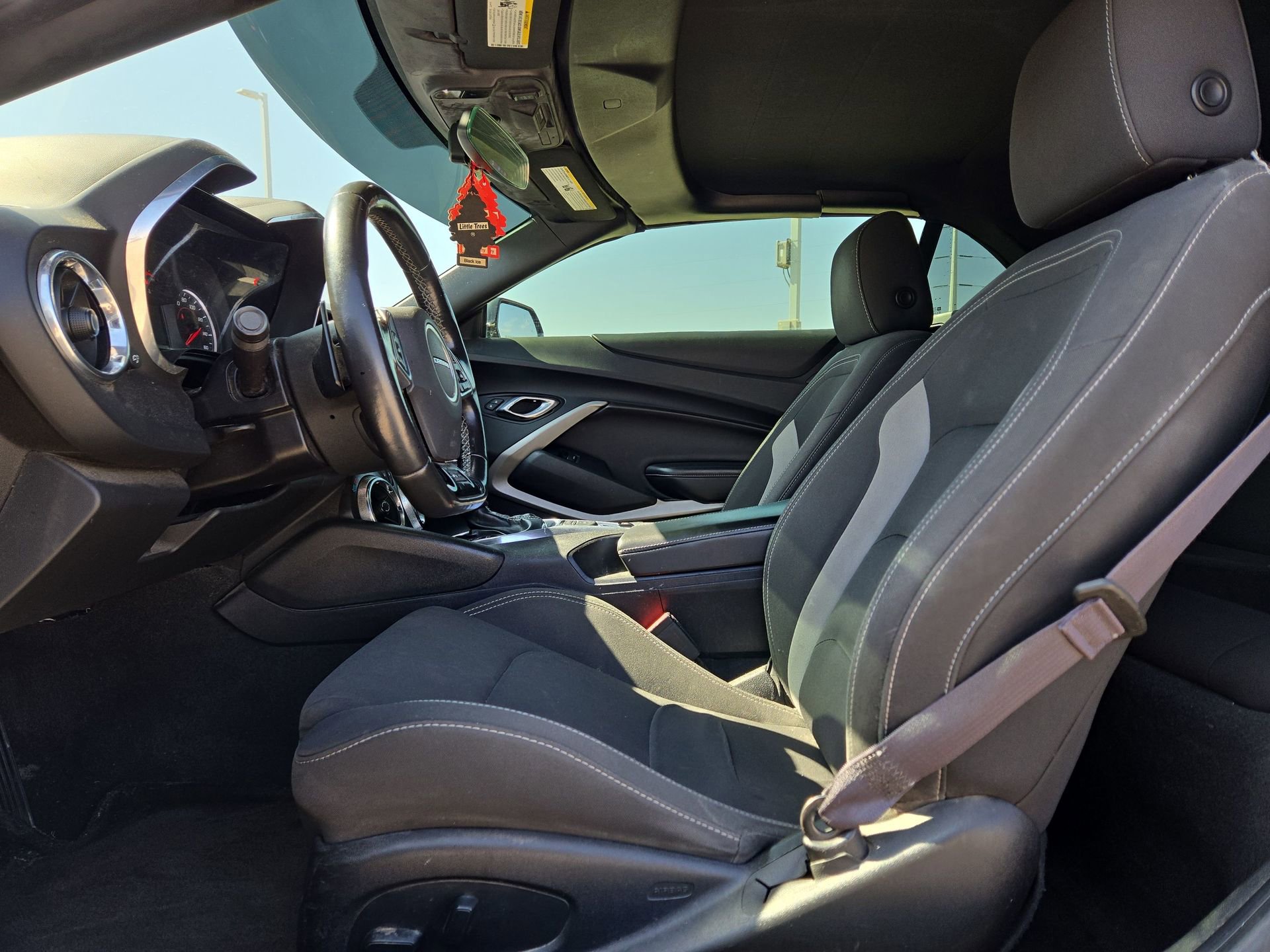 Used 2017 Chevrolet Camaro LT w/ RS Package image 16