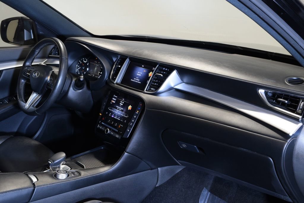 Used 2021 INFINITI QX50 Luxe w/ Appearance Package image 33
