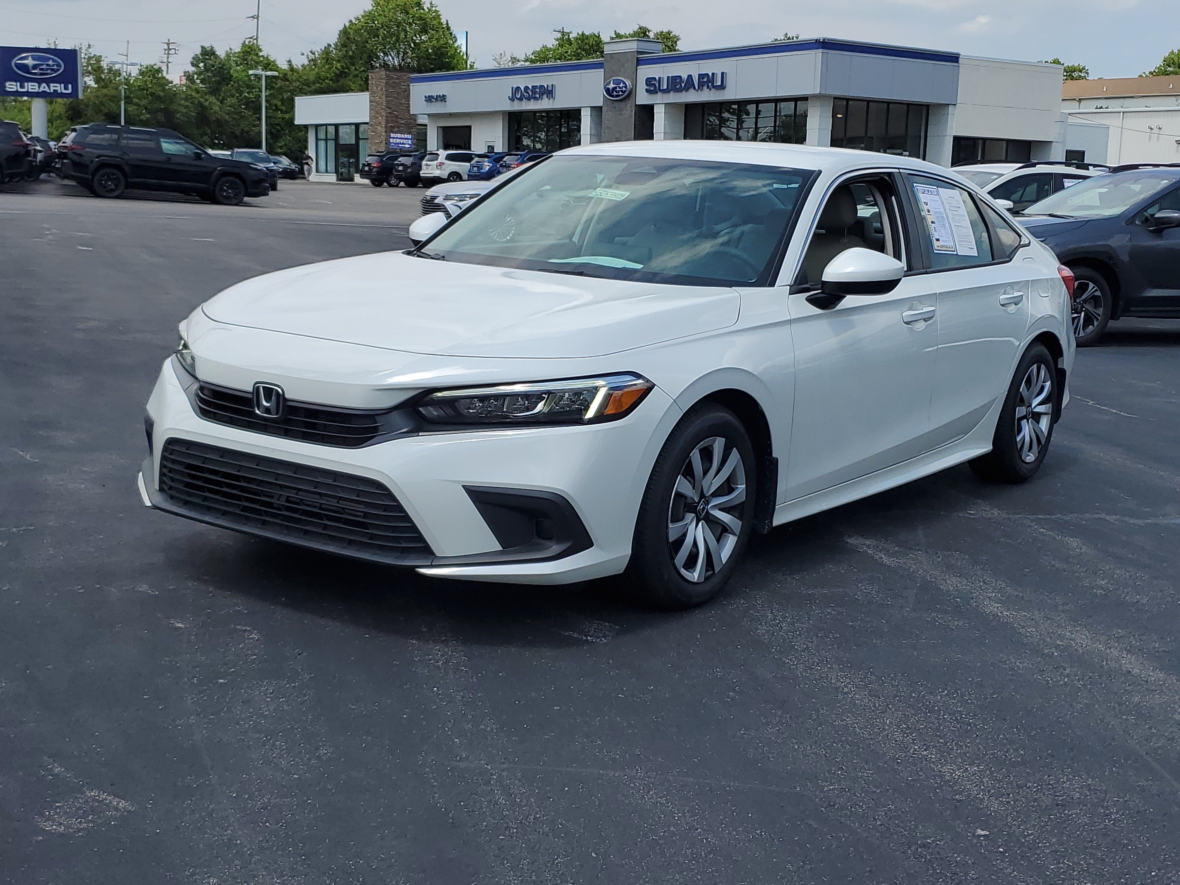 Used 2023 Honda Civic LX image 32