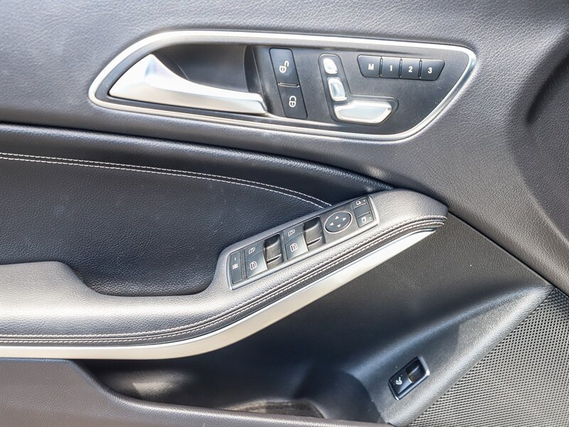 Used 2019 Mercedes-Benz CLA 250 image 26