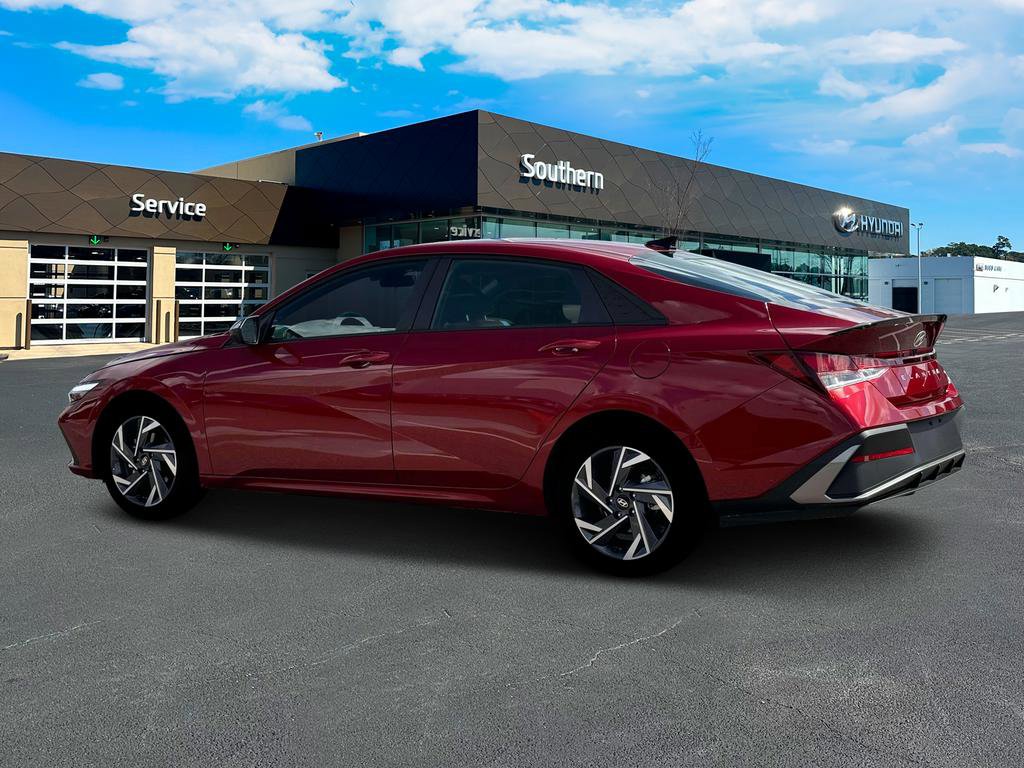 New 2025 Hyundai Elantra Sport image 4