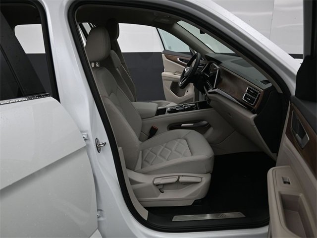 New 2026 Volkswagen Atlas SE image 14