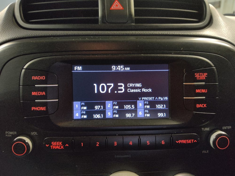 Used 2017 Kia Soul FWD image 25