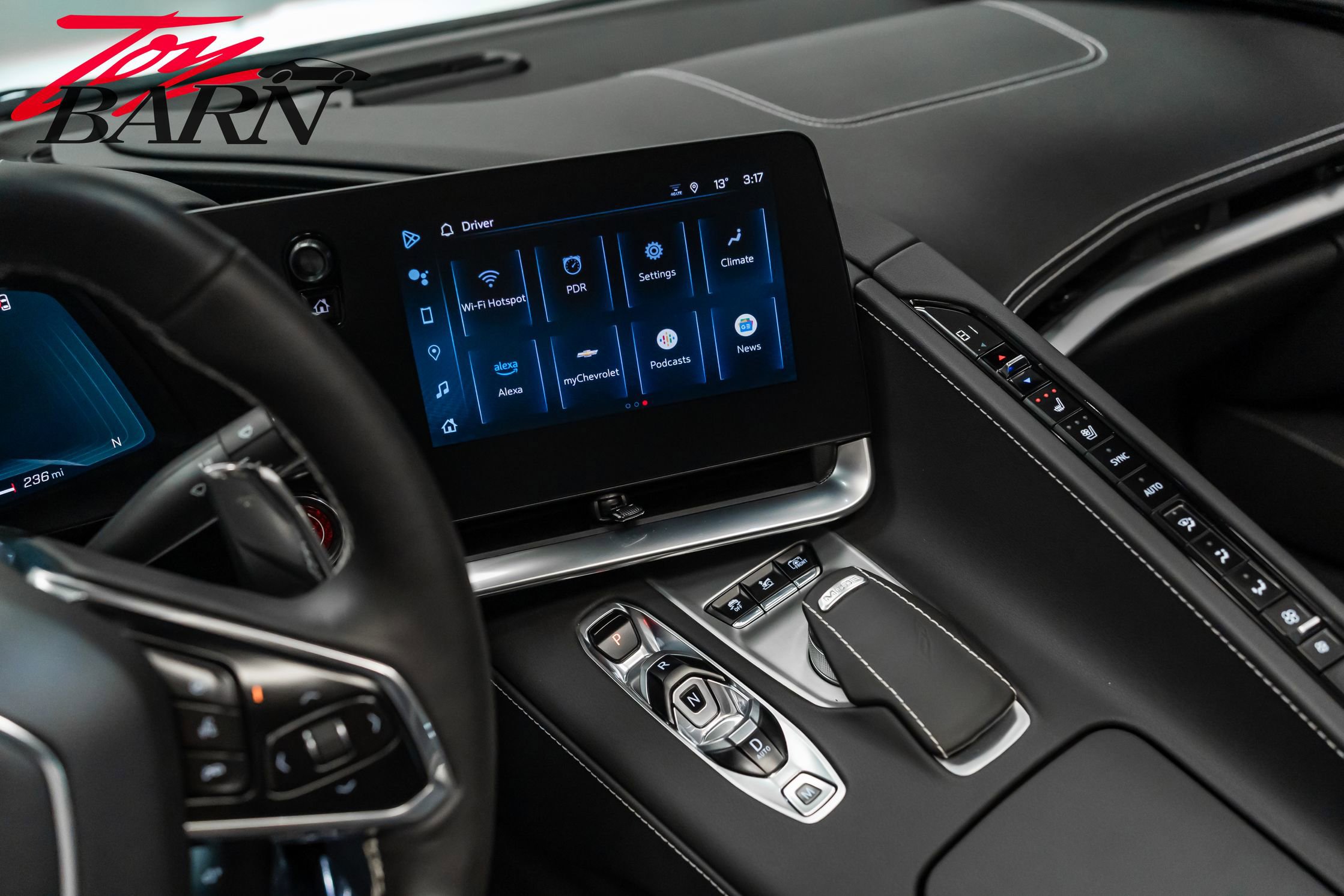 Used 2024 Chevrolet Corvette Stingray Preferred Cpe w/ Z51 Performance Package image 43