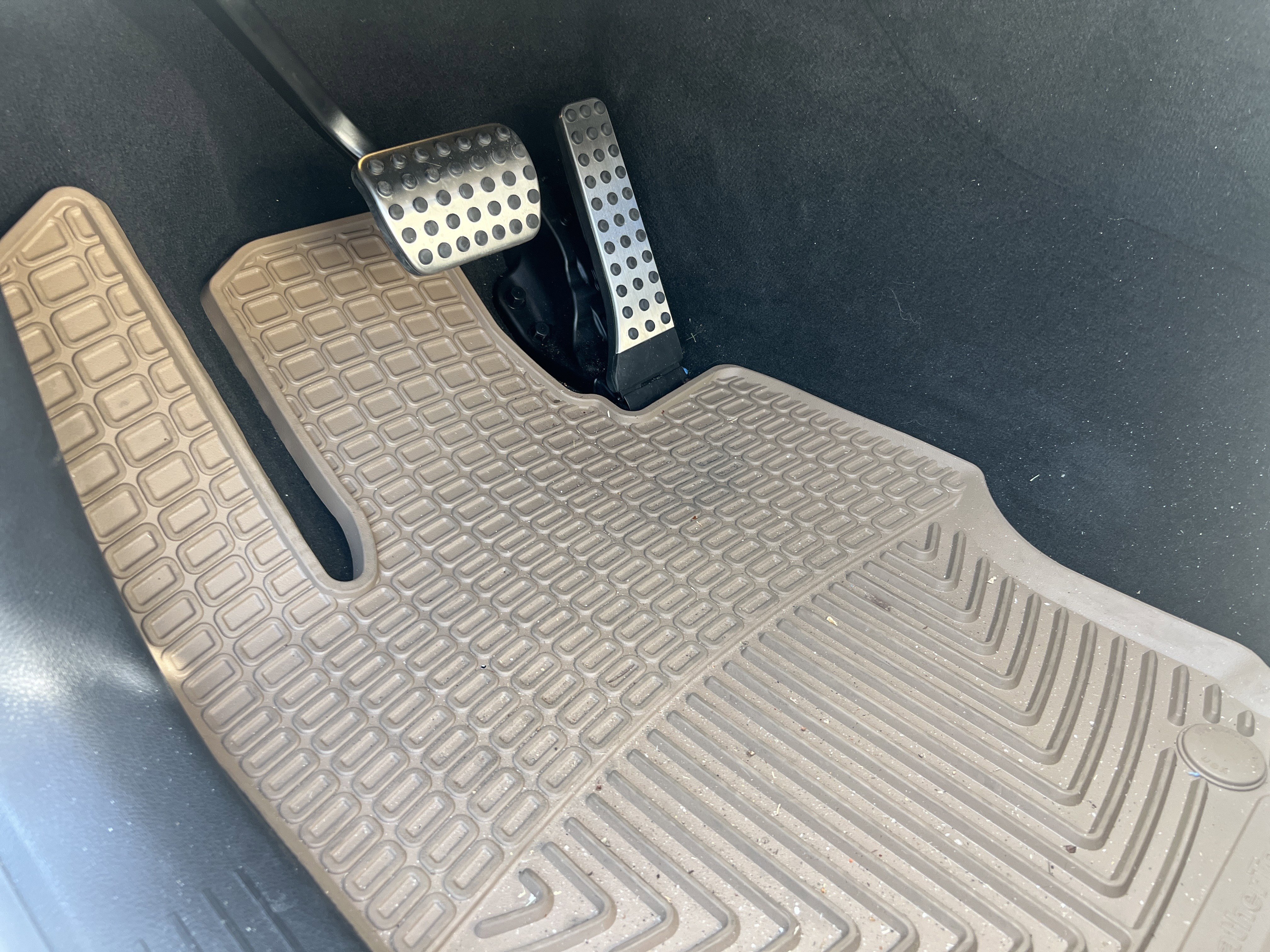 Certified 2025 Mercedes-Benz GLS 450 4MATIC image 17