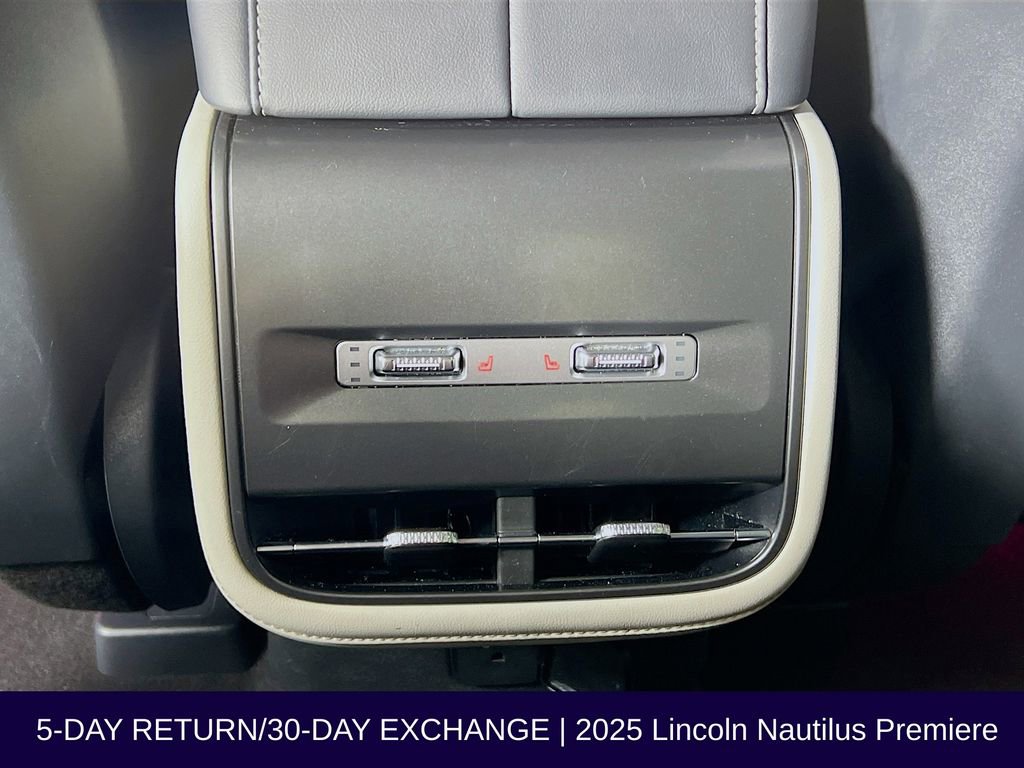 Used 2025 Lincoln Nautilus Premier w/ Equipment Group 102A AWD/4WD image 31