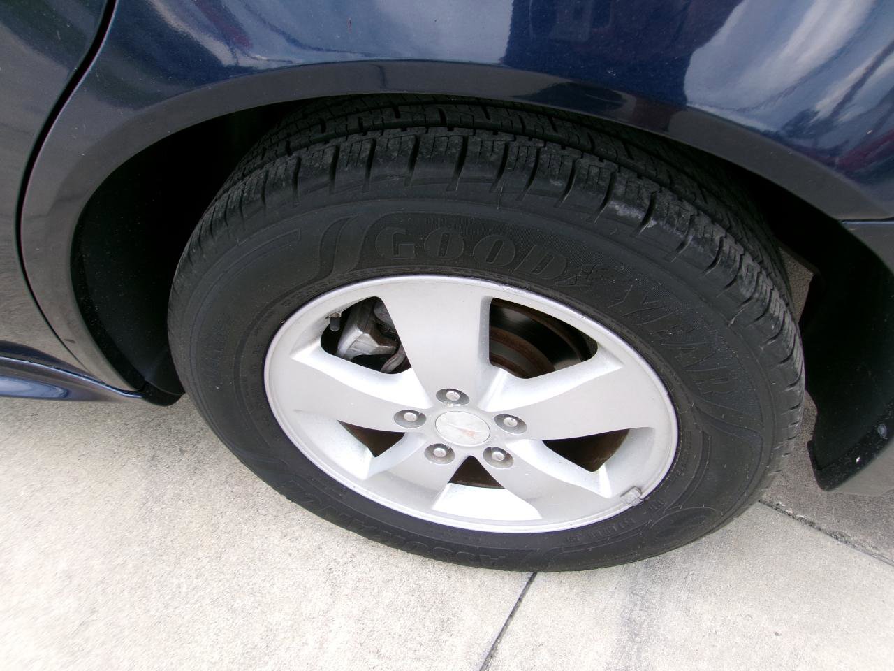 Used 2008 Pontiac Grand Prix image 9