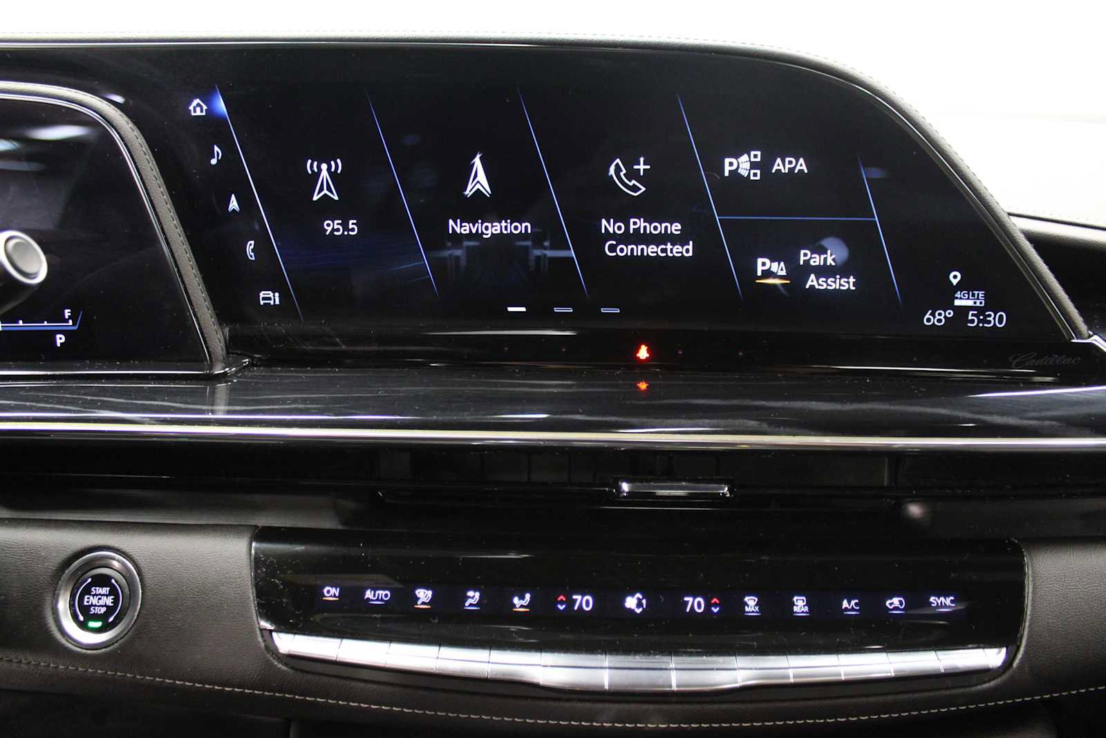 Certified 2024 Cadillac Escalade Sport w/ LPO, ONYX Package image 37