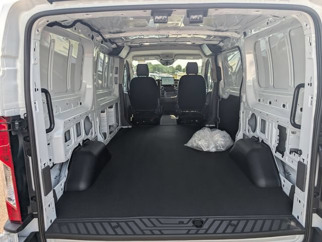 New 2026 Ford Transit 150 Low Roof RWD image 10