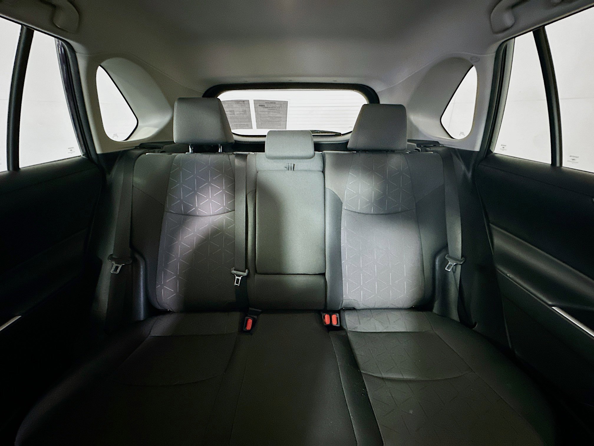 Used 2024 Toyota RAV4 XLE image 28