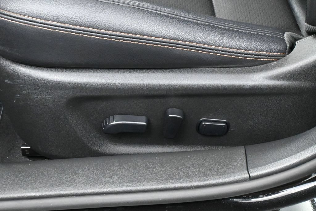 Used 2022 Nissan Altima 2.5 SR w/ Midnight Edition Package FWD image 12