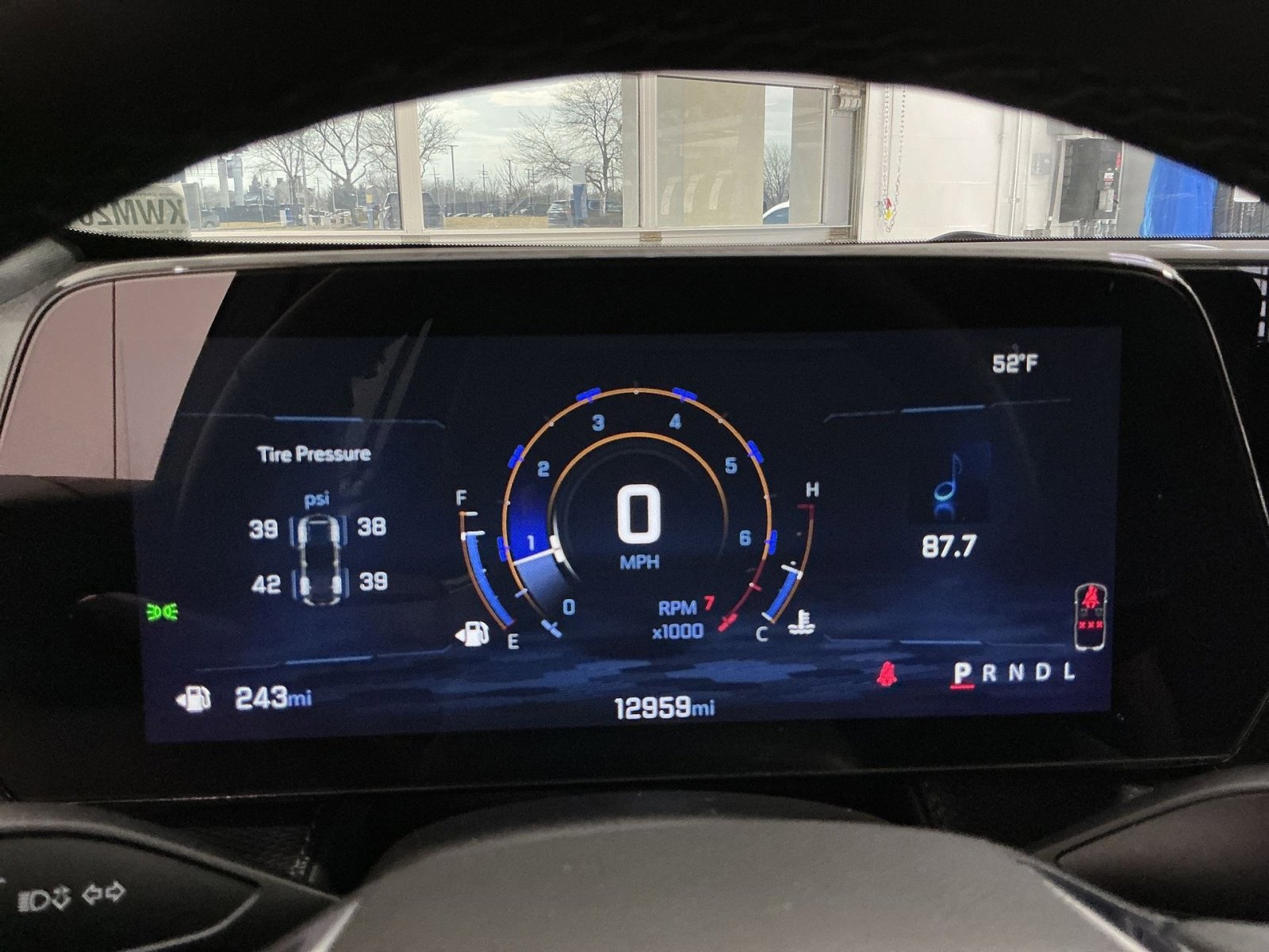 Used 2025 Chevrolet Equinox LT image 25