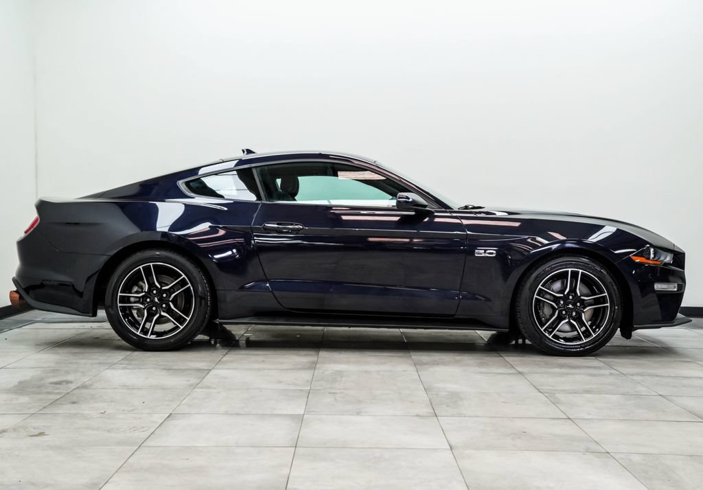 Used 2021 Ford Mustang GT RWD image 7