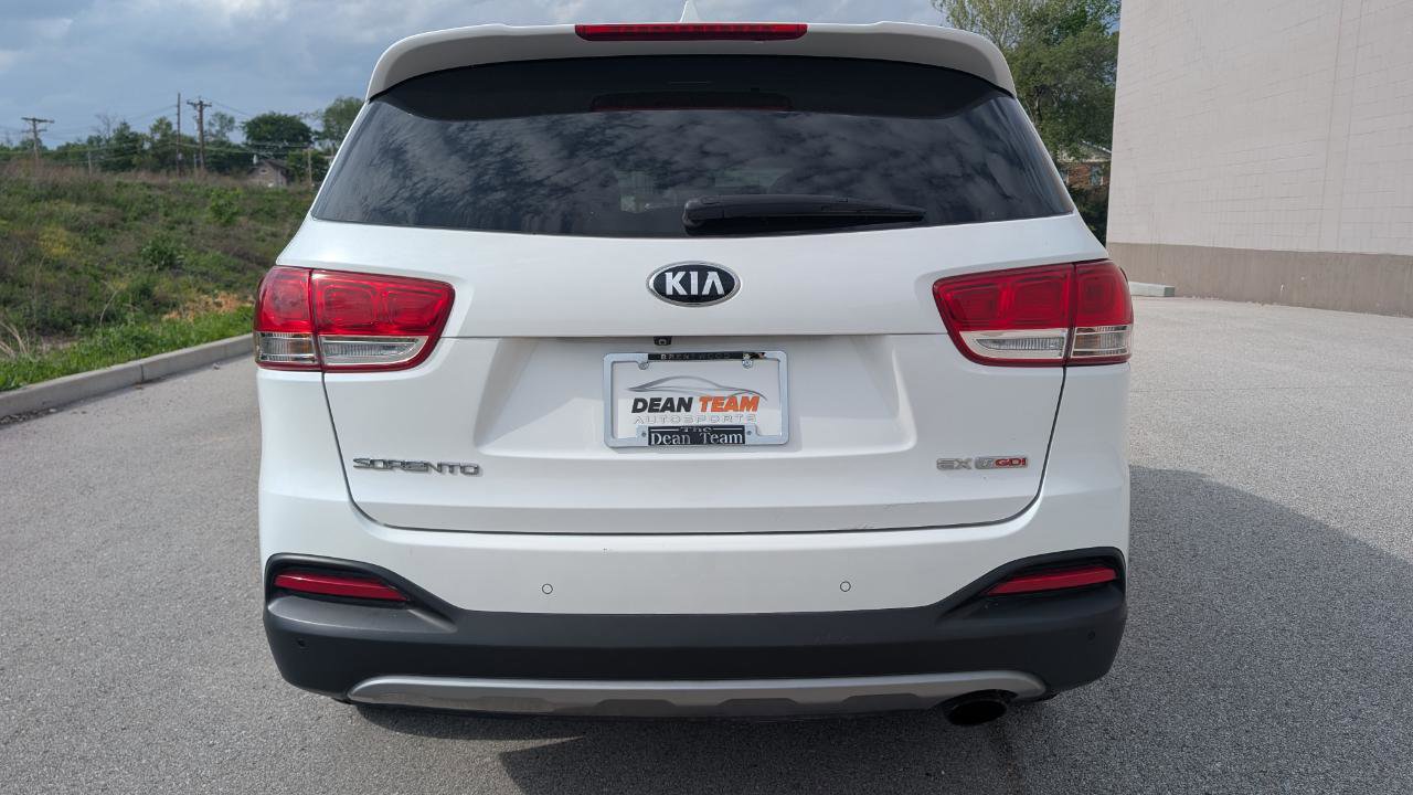 Used 2018 Kia Sorento EX image 5