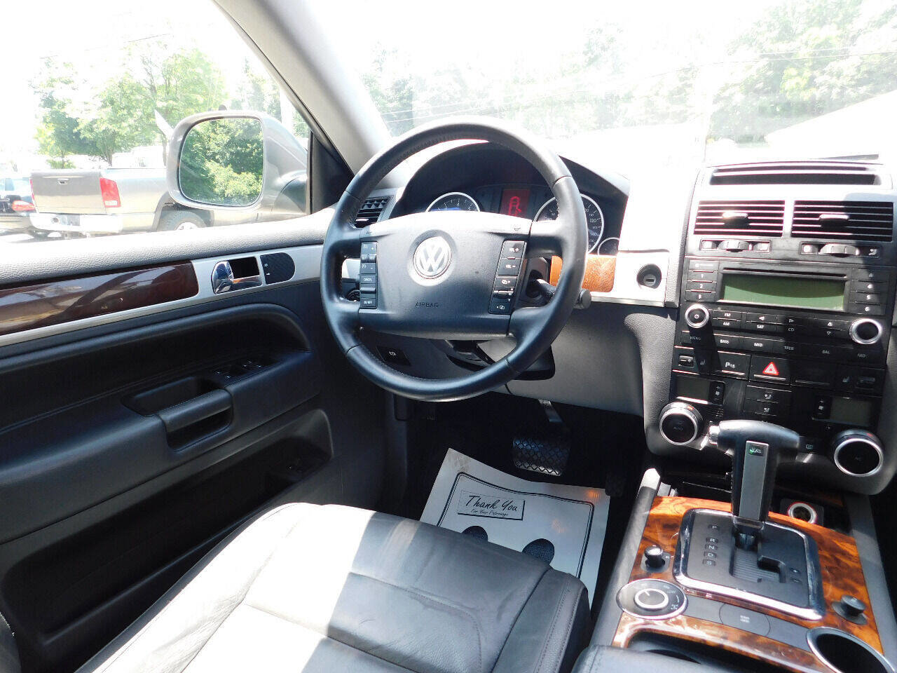 Used 2008 Volkswagen Touareg V6 AWD/4WD image 34