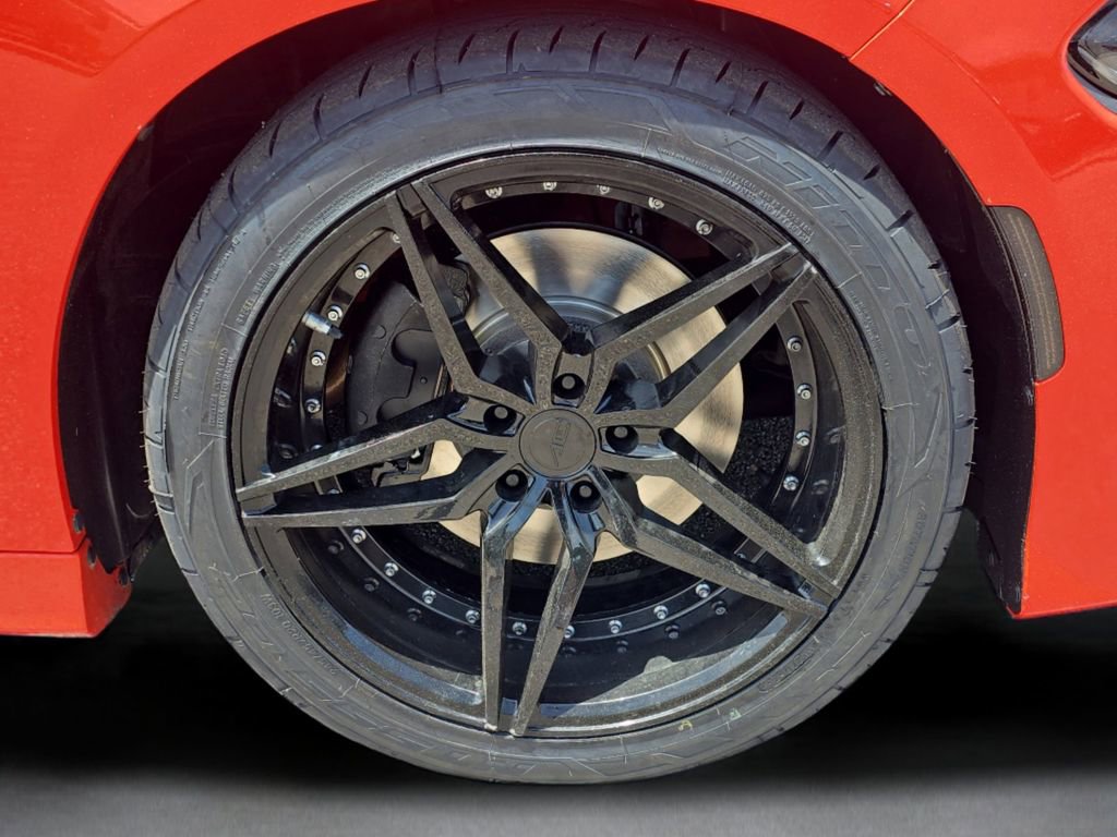 Used 2022 Dodge Charger R/T w/ Plus Group RWD image 5