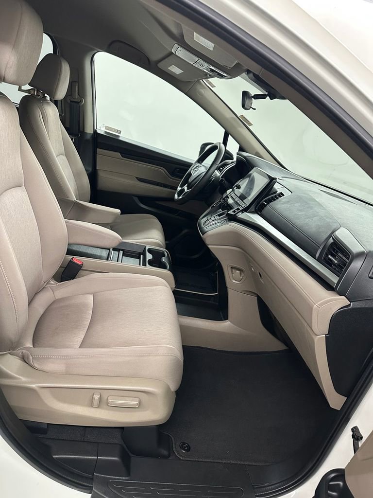 Used 2018 Honda Odyssey EX image 37