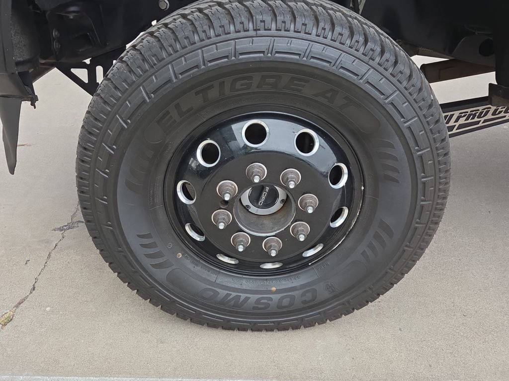 Used 2020 Ford F350 Platinum image 4