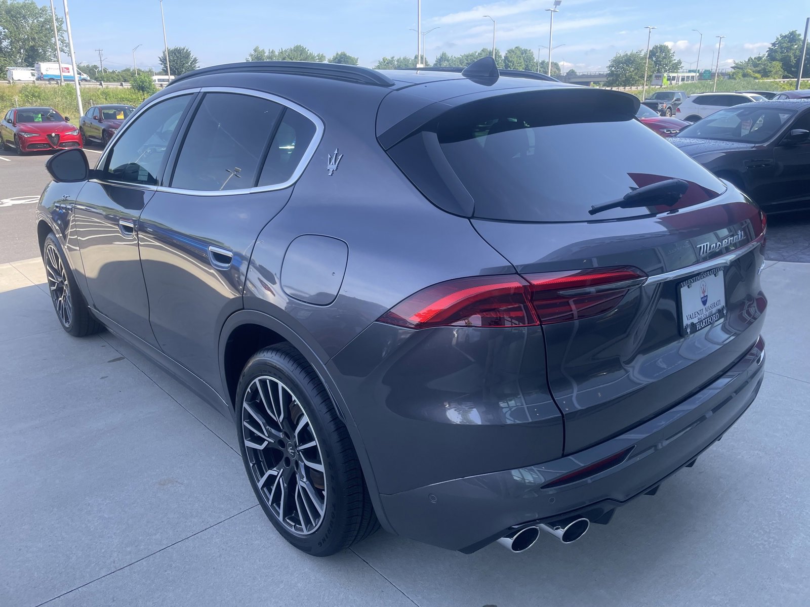 New 2024 Maserati Grecale GT image 9