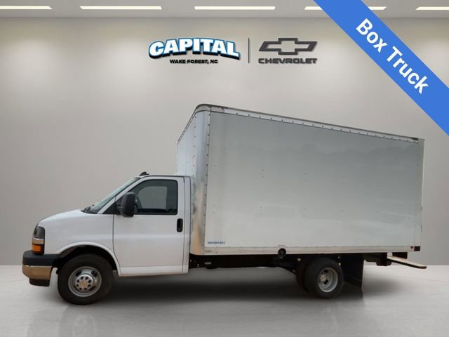 New 2024 Chevrolet Express 4500 w/ Power Convenience Package RWD image 3
