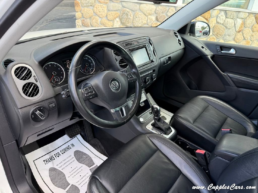 Used 2017 Volkswagen Tiguan Sport image 4