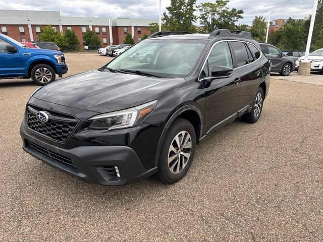 Used 2020 Subaru Outback Premium AWD/4WD image 1