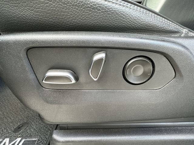 Used 2022 GMC Yukon Denali image 4