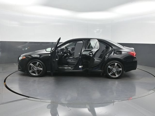 Used 2020 Mercedes-Benz A 220 image 39
