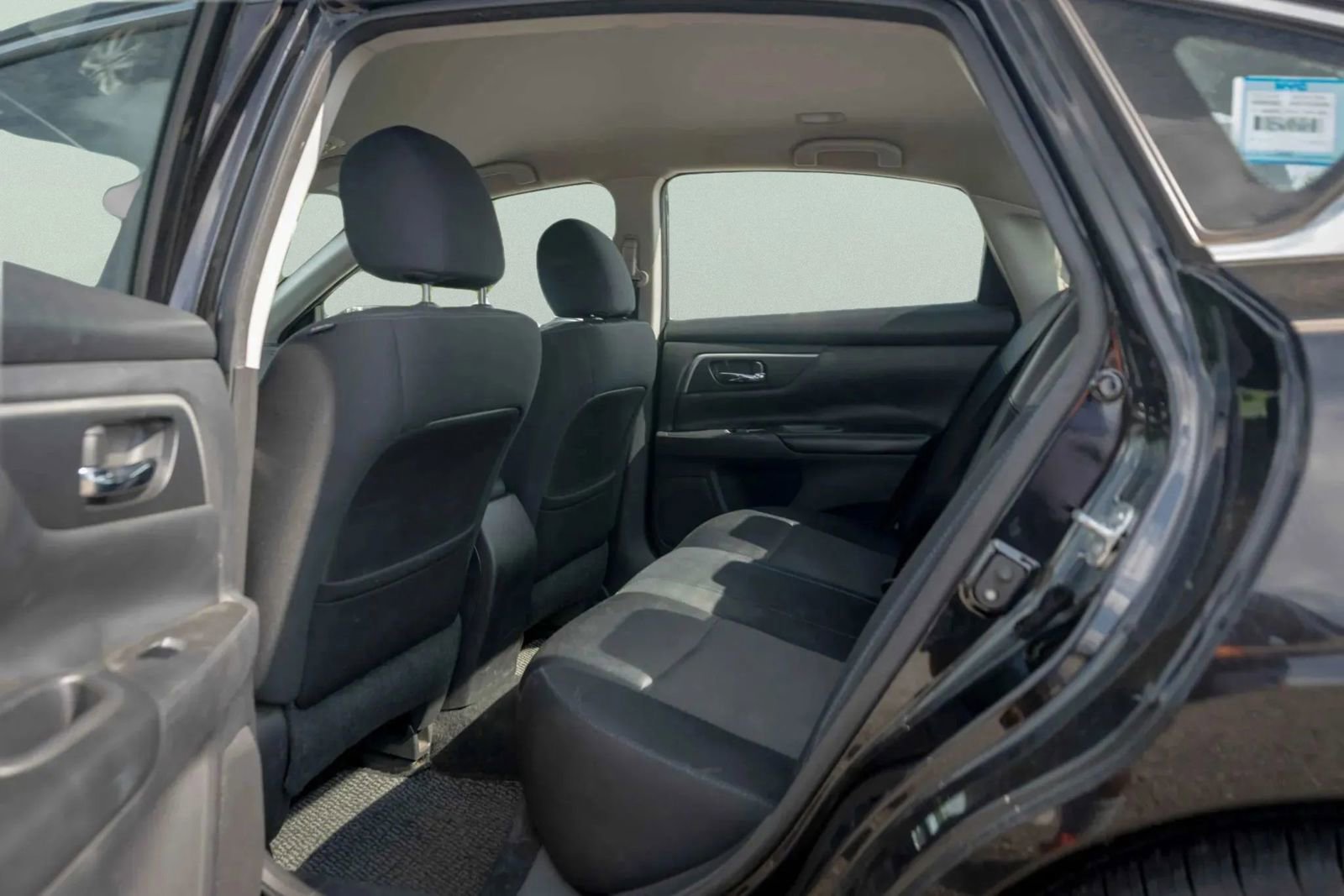 Used 2016 Nissan Altima 2.5 SR image 28