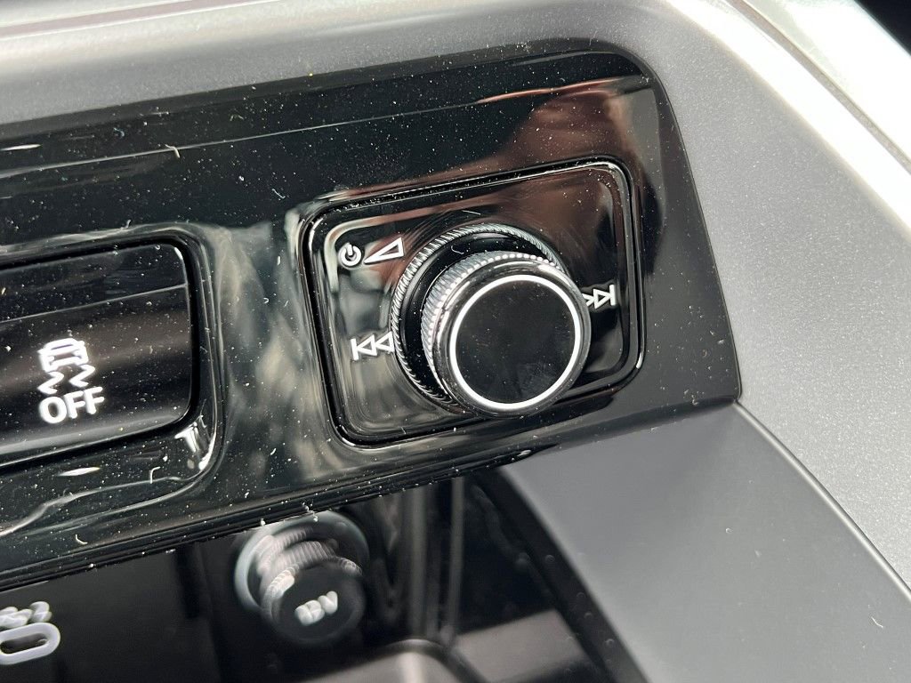 New 2025 Audi Q5 2.0T Premium Plus image 23