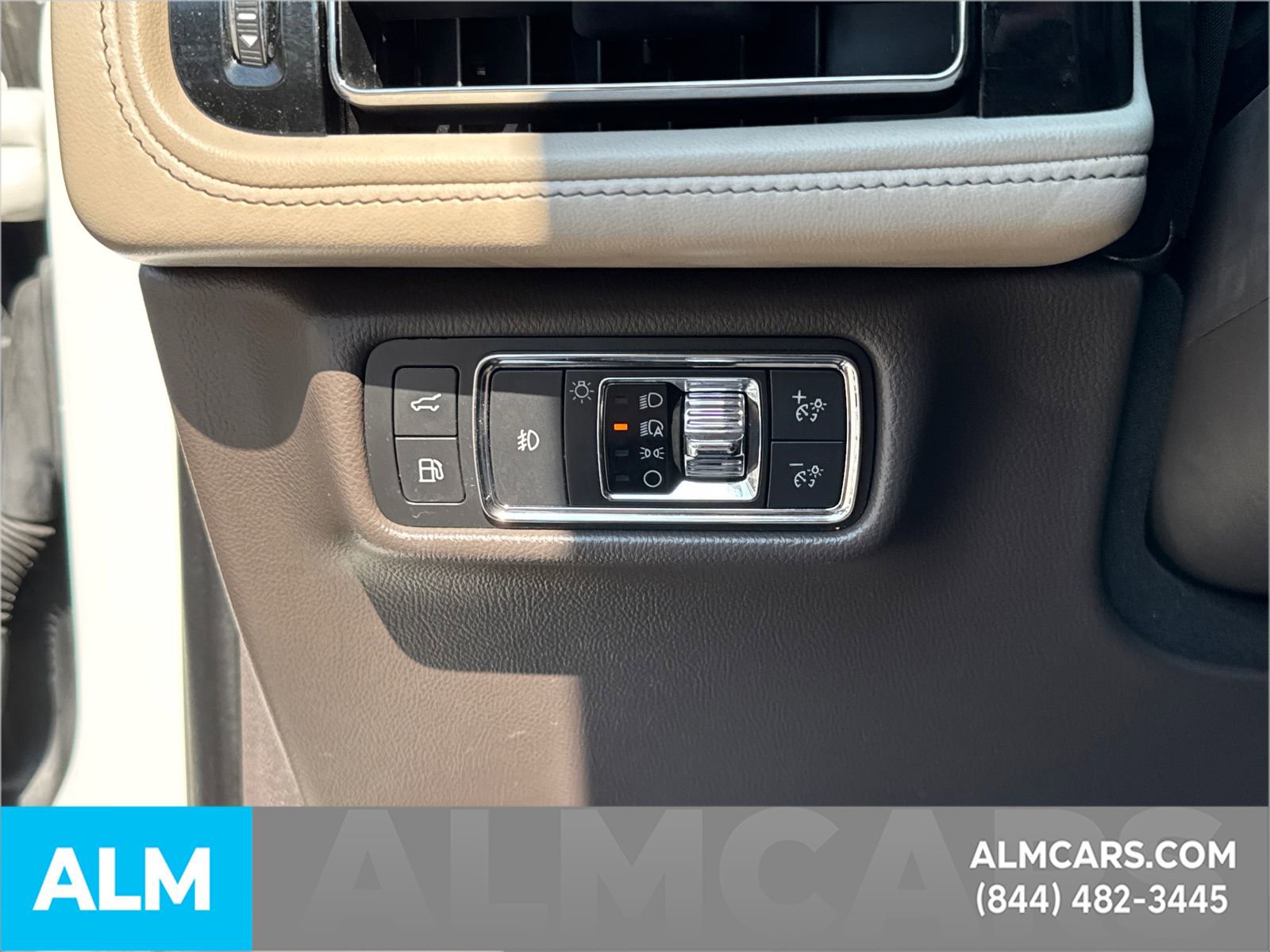 Used 2020 Lincoln Aviator Grand Touring w/ Elements Package Plus image 38