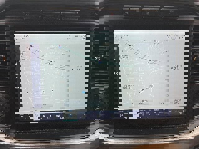 Used 2022 Ford F150 Lariat w/ Equipment Group 502A High image 18