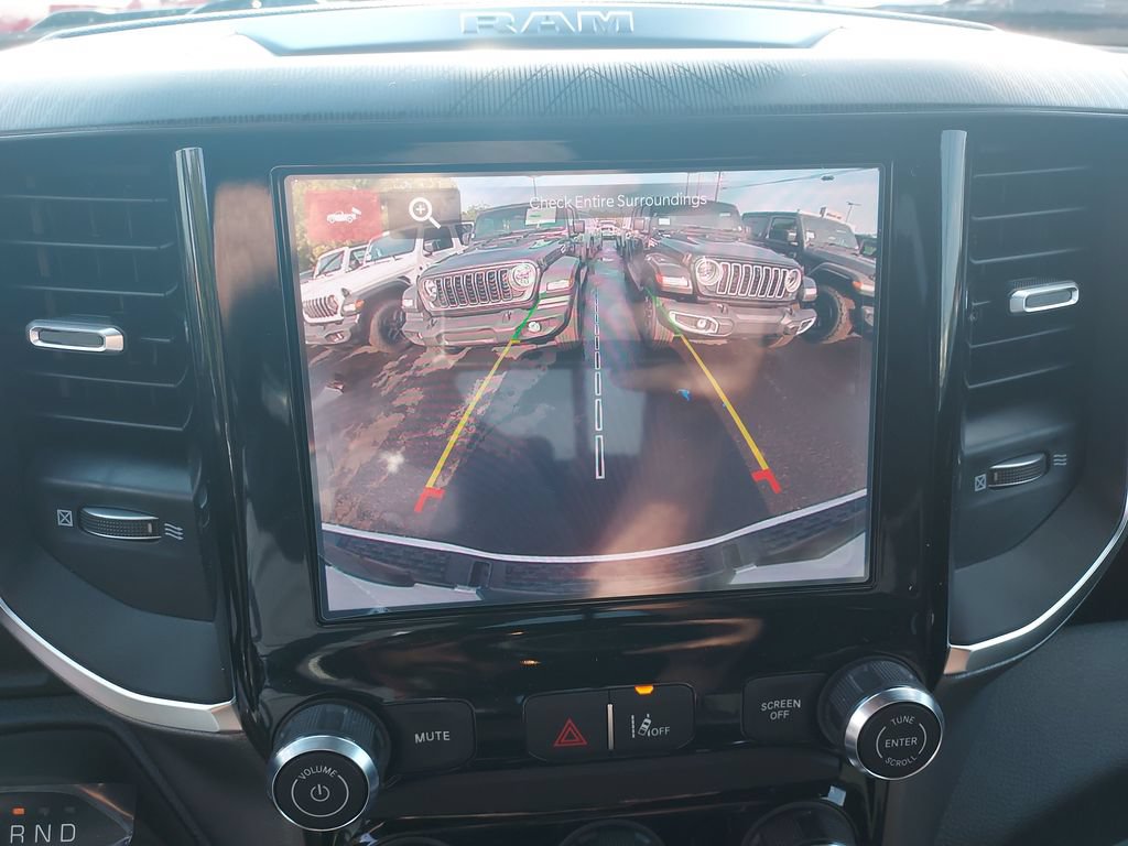 New 2026 RAM 1500 Express AWD/4WD image 22