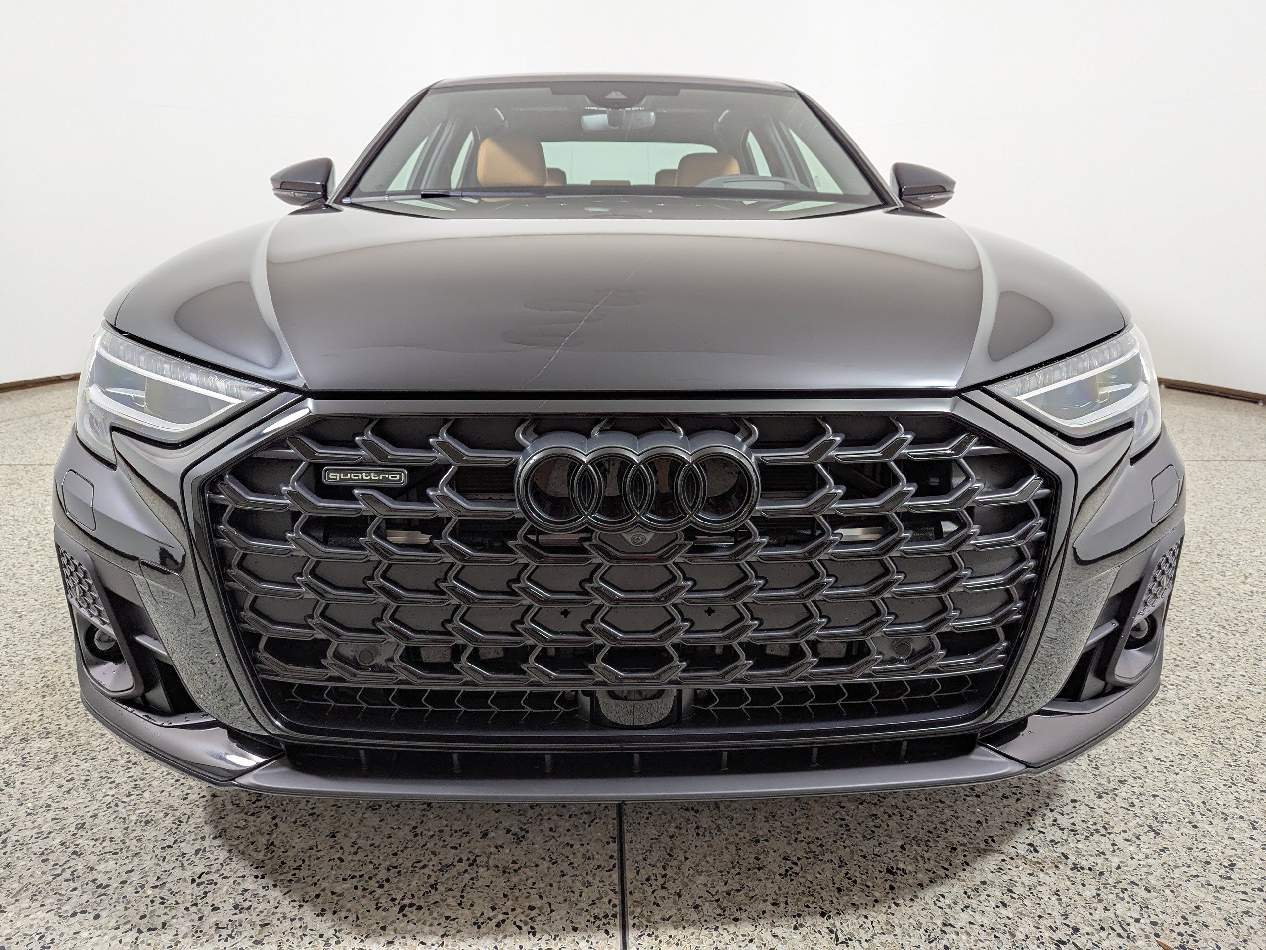 New 2025 Audi A8 L 3.0T image 2