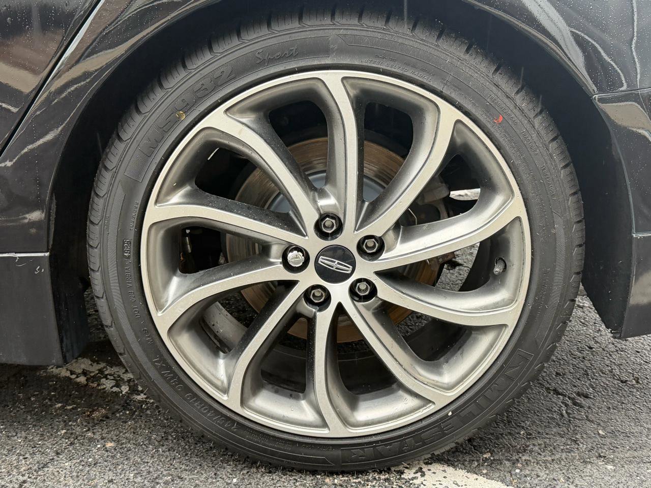 Used 2019 Lincoln MKZ Reserve w/ Reserve Plus Package AWD/4WD image 32