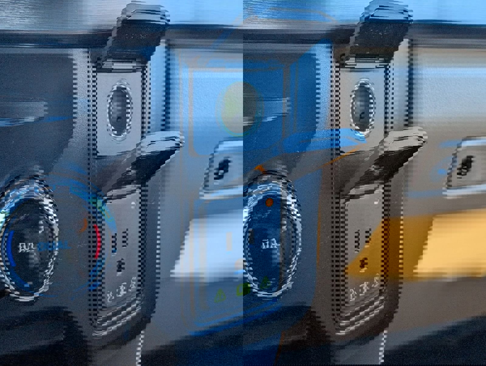 New 2026 Ford F250 Lariat w/ Lariat Premium Package image 22