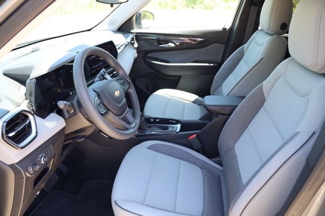 New 2026 Chevrolet TrailBlazer LS w/ LS Convenience Package FWD image 12