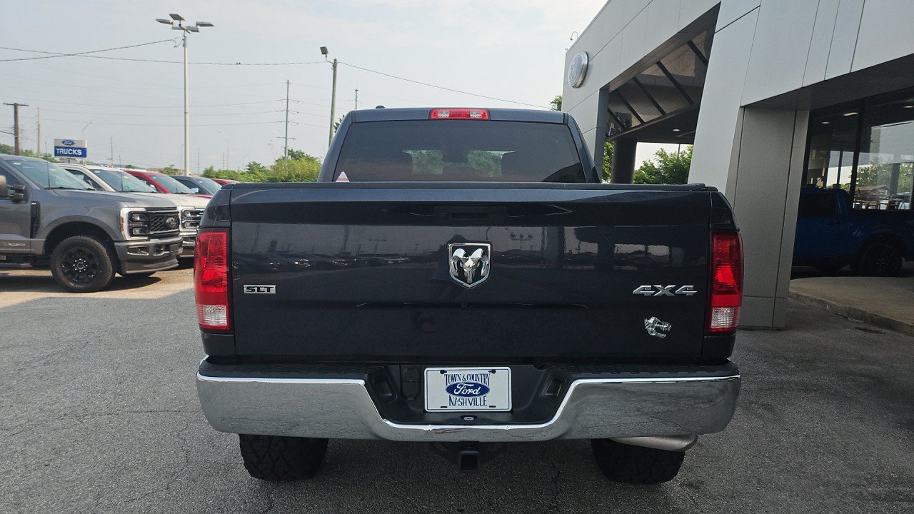 Used 2021 RAM 1500 Classic SLT AWD/4WD image 4