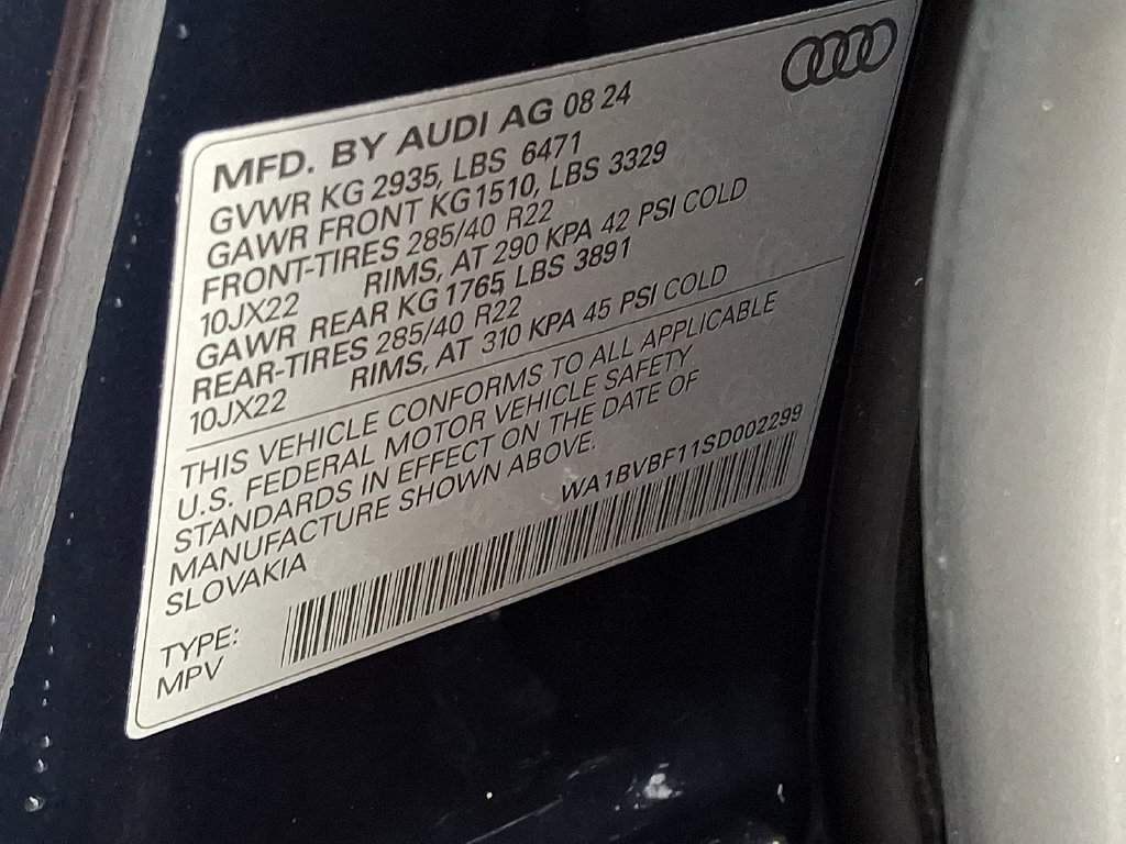 Certified 2025 Audi Q8 Premium Plus w/ Premium Plus Package AWD/4WD image 27