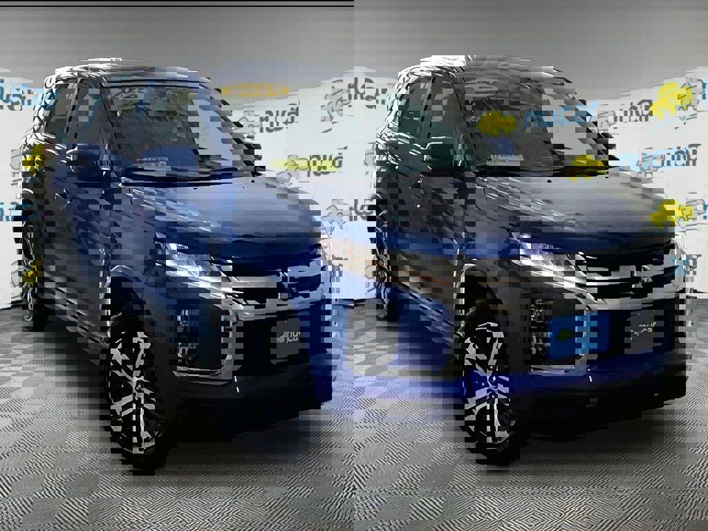 Used 2025 Mitsubishi Outlander Sport SE
