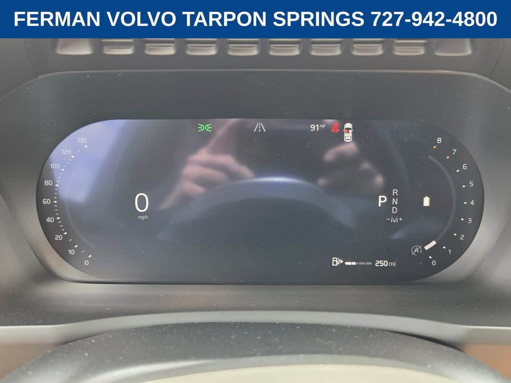 New 2026 Volvo XC90 B6 Plus w/ Protection Package Premier image 33