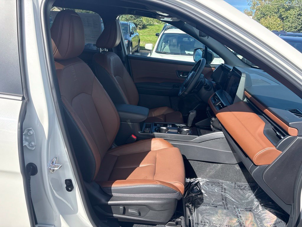Certified 2026 Subaru Outback Touring AWD/4WD image 10