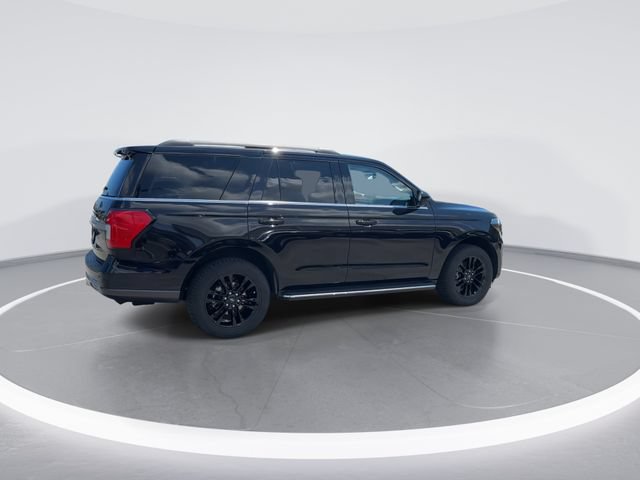 Certified 2023 Ford Expedition XLT RWD image 7