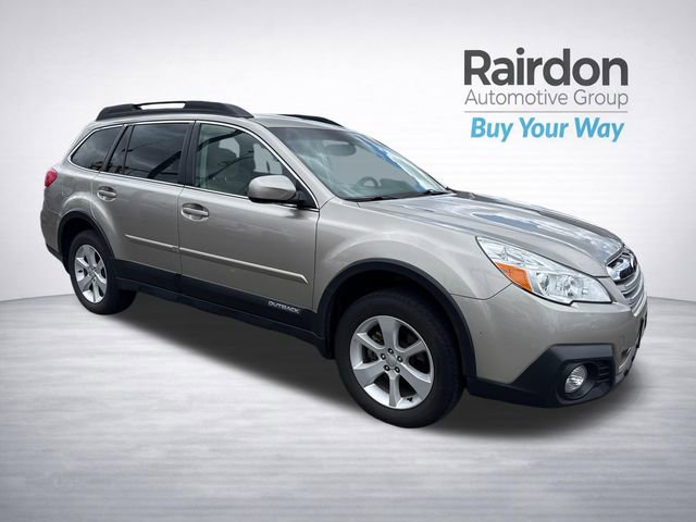 Used 2014 Subaru Outback 2.5i Premium w/ Accessory Value Package (OY1) AWD/4WD image 1