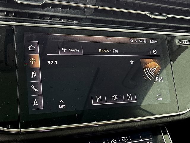 Used 2019 Audi Q8 Premium w/ Convenience Package image 18