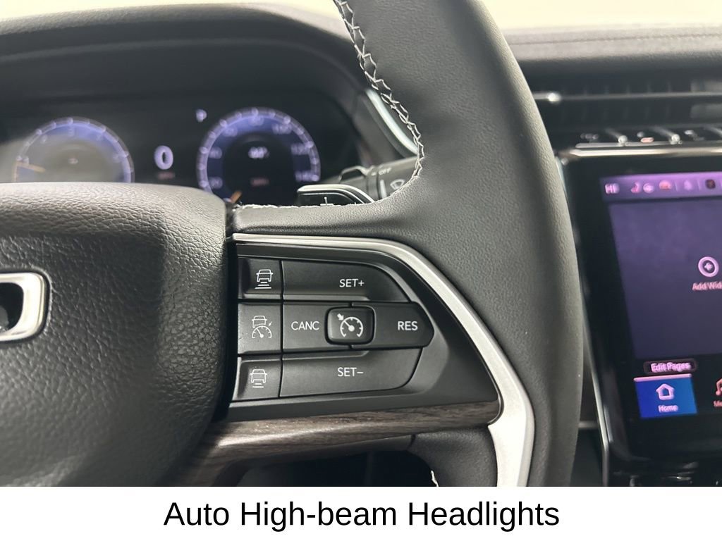 Used 2025 Jeep Grand Cherokee Limited image 36