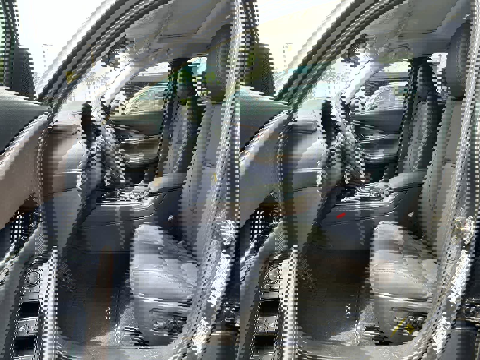 Used 2025 MAZDA CX-30 AWD 2.5 S w/ Premium Package image 2