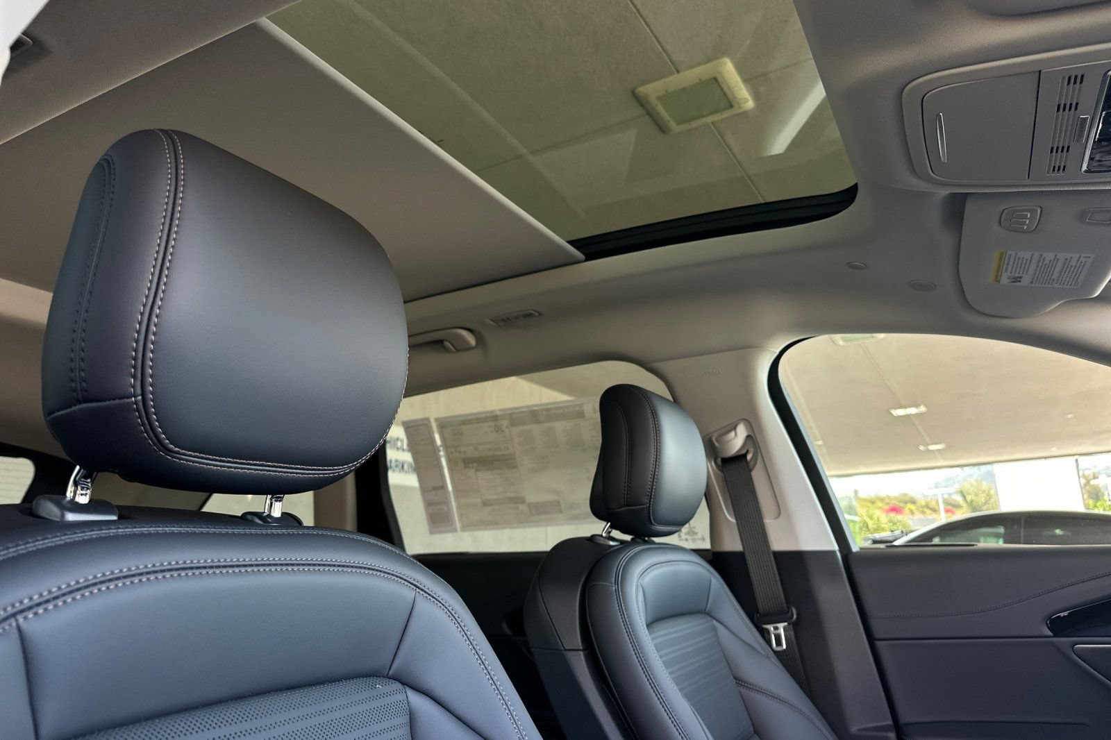 New 2026 Lincoln Nautilus Reserve w/ Jet Appearance Package AWD/4WD image 16